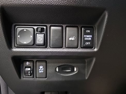 Used 2016 INFINITI QX70 AWD w/ Premium Package image 29