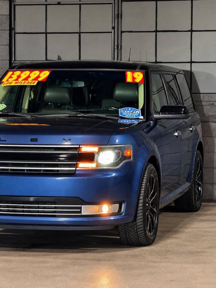 Used 2019 Ford Flex Limited w/ Limited Appearance Package AWD/4WD image 9