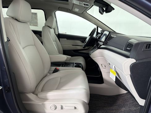 New 2026 Honda Odyssey EX-L image 21