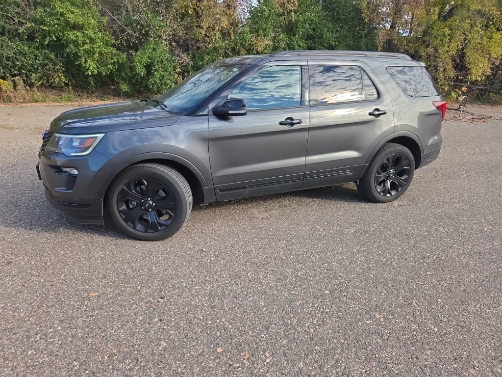 Used 2019 Ford Explorer Sport w/ Equipment Group 401A AWD/4WD image 3