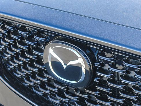 New 2025 MAZDA CX-5 Carbon Edition image 9