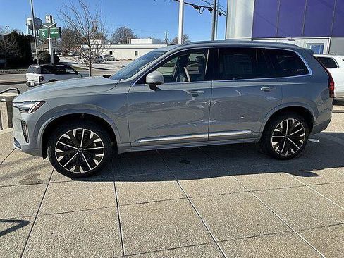 New 2026 Volvo XC90 B6 Ultra w/ Protection Package AWD/4WD image 11