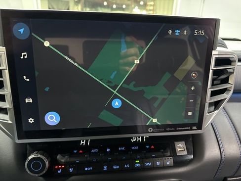 Used 2024 Toyota Tundra Platinum image 4