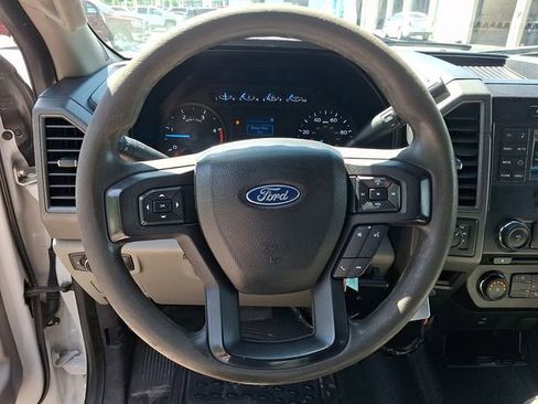 Used 2017 Ford F550 4x4 Crew Cab Super Duty image 11