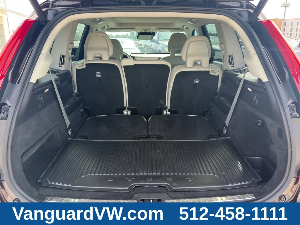 Used 2018 Volvo XC90 T6 Momentum w/ Convenience Package AWD/4WD image 9