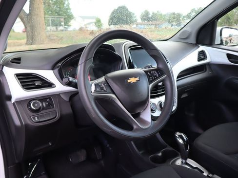 Used 2018 Chevrolet Spark LT FWD image 15