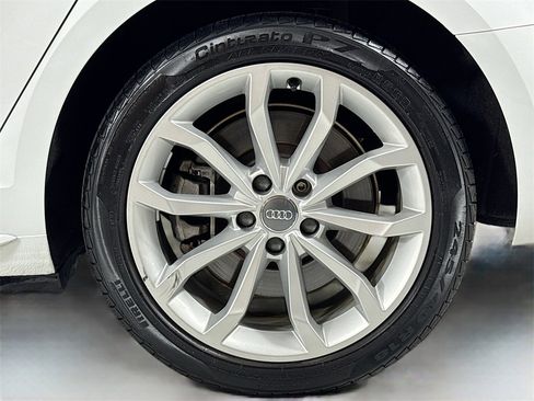 Used 2019 Audi A4 2.0T Premium Plus w/ Premium Plus Package image 10