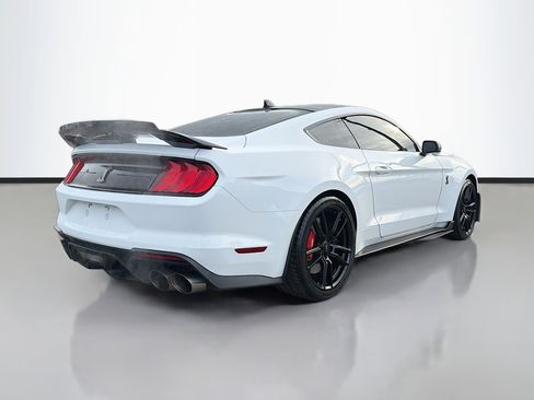 Used 2022 Ford Mustang Shelby GT500 w/ Technology Package image 5