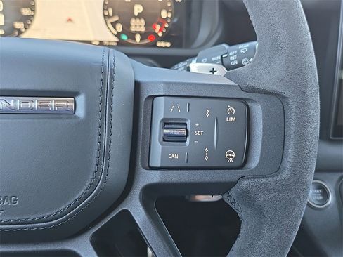 Certified 2024 Land Rover Defender 130 V8 image 19