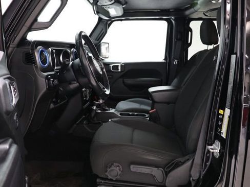 Used 2022 Jeep Wrangler Unlimited Sport AWD/4WD image 17