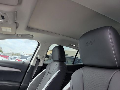 New 2026 Buick Envision Sport Touring image 21