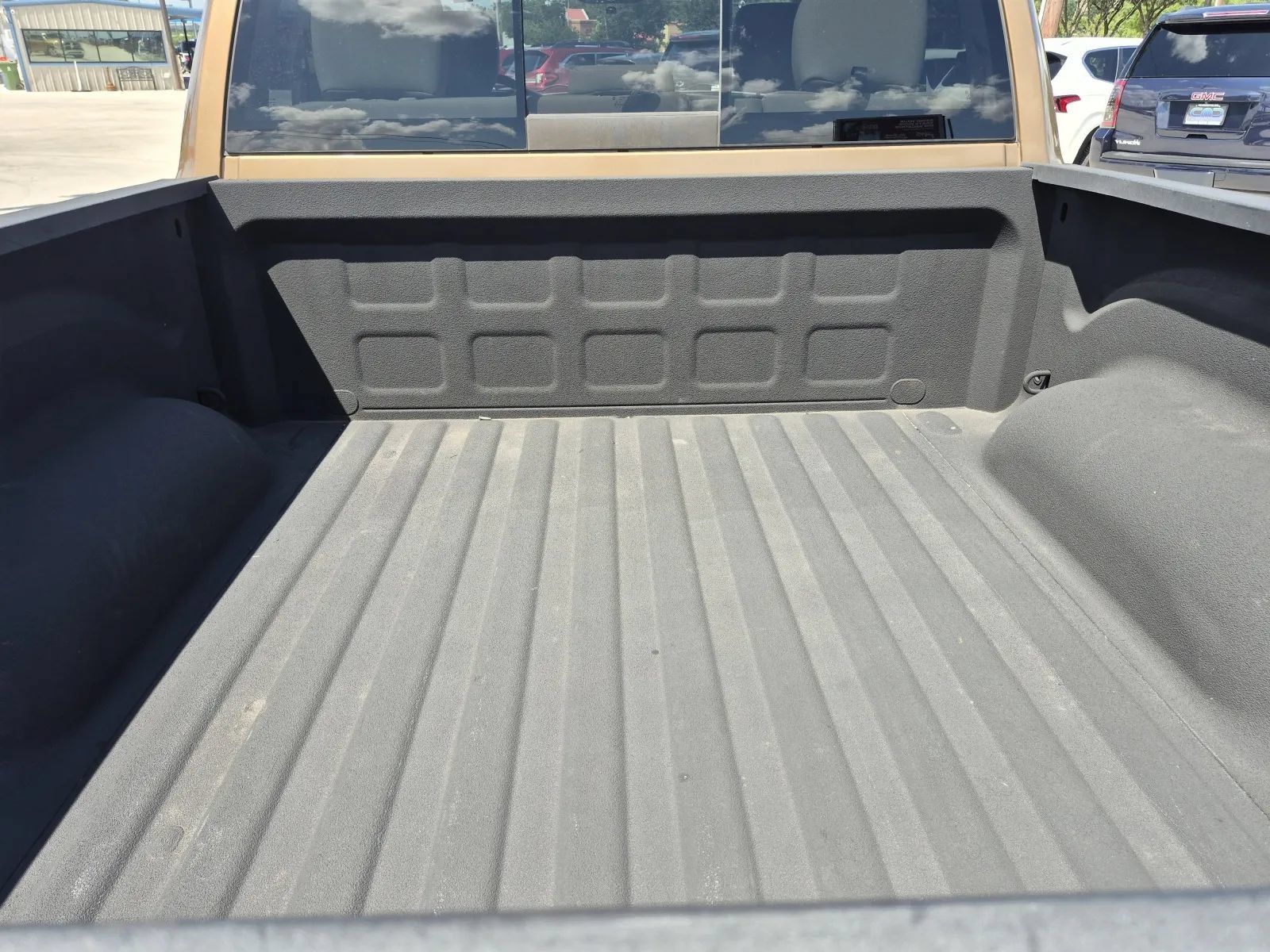 Used 2012 RAM 1500 Classic SLT RWD image 9