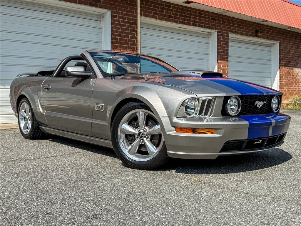 Used 2008 Ford Mustang GT RWD image 30
