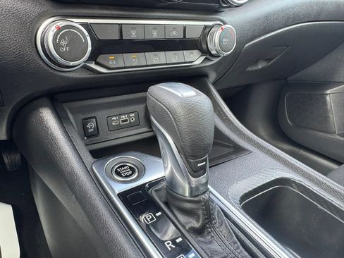 Used 2024 Nissan Sentra SV image 52