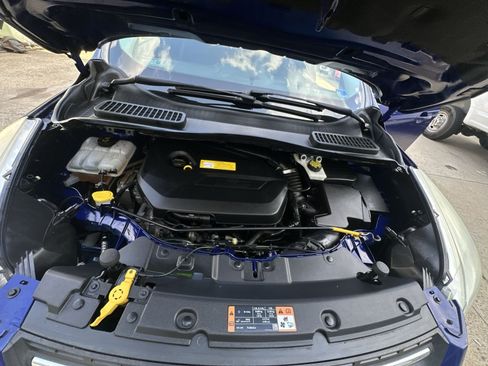 Used 2015 Ford Escape SE w/ Equipment Group 201A AWD/4WD image 35