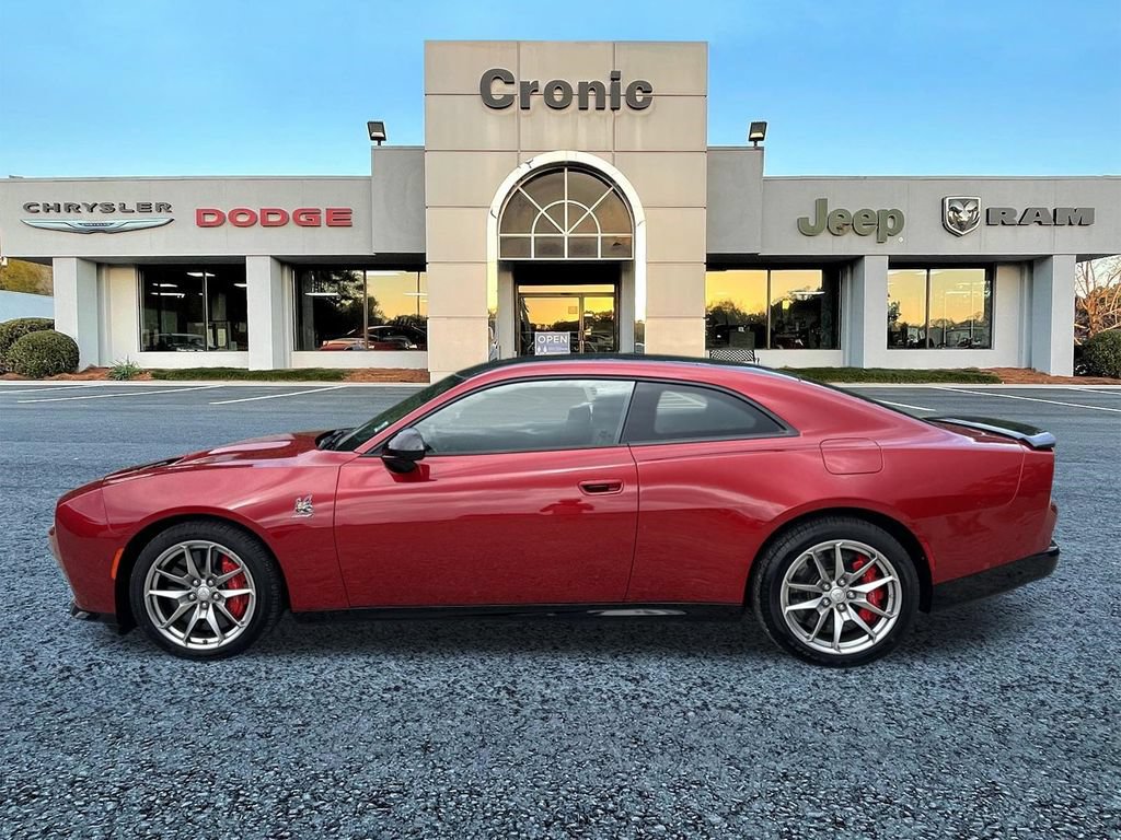 Used 2024 Dodge Charger Daytona Scat Pack w/ Plus Group AWD/4WD image 6