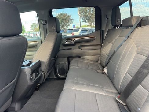 Used 2022 Chevrolet Silverado 1500 LT Trail Boss w/ Convenience Package II image 13