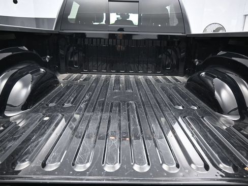 Used 2025 RAM 1500 Big Horn AWD/4WD image 35