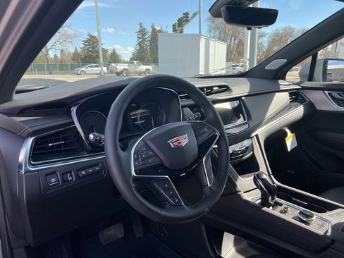 New 2026 Cadillac XT5 Premium Luxury image 18