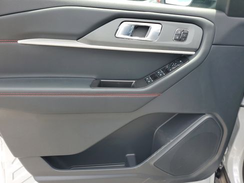 New 2026 Ford Explorer ST-Line RWD image 13