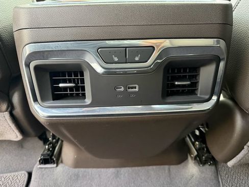 Used 2025 GMC Sierra 1500 Denali AWD/4WD image 15