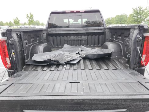 Used 2022 GMC Sierra 1500 Denali AWD/4WD image 25