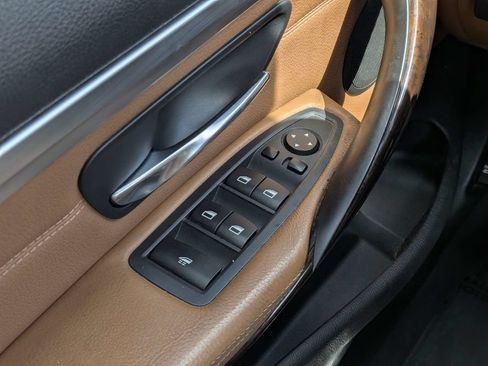 Used 2015 BMW 428i Convertible RWD image 18