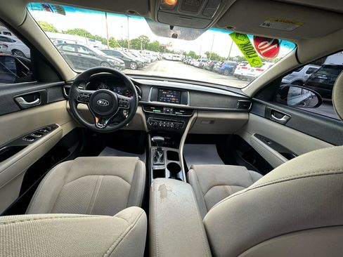 Used 2016 Kia Optima LX w/ Option Group 014 image 19