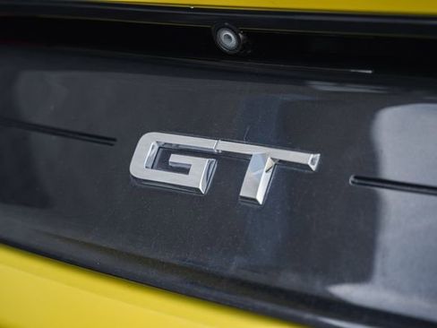 Used 2018 Ford Mustang GT Premium image 15