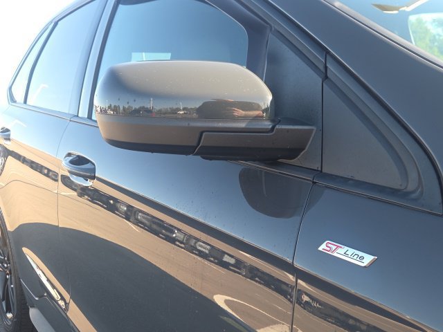Used 2021 Ford Edge ST-Line FWD image 5