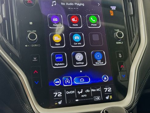 Used 2022 Subaru Outback Premium image 16