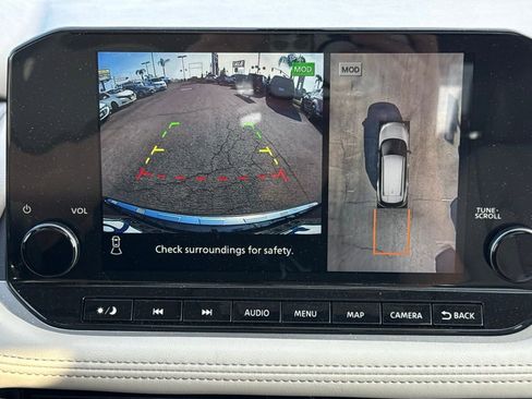 Certified 2023 Nissan Rogue SL w/ SL Premium Package image 32