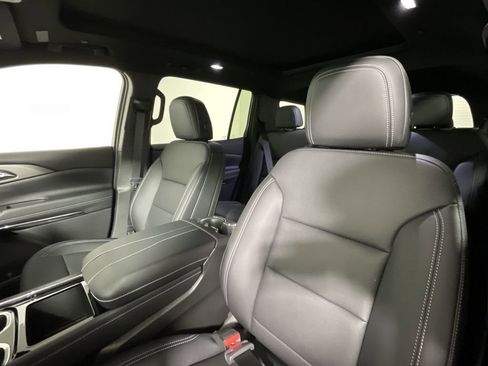 New 2026 Chevrolet Traverse LT w/ Sun and Wheel Package image 20