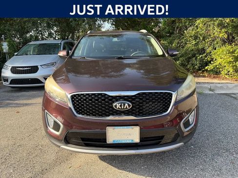 Used 2016 Kia Sorento EX FWD image 4