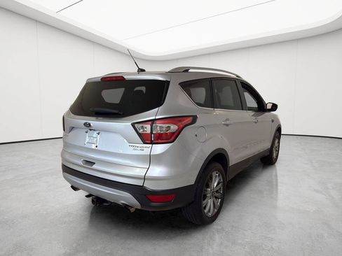Used 2017 Ford Escape Titanium AWD/4WD image 27
