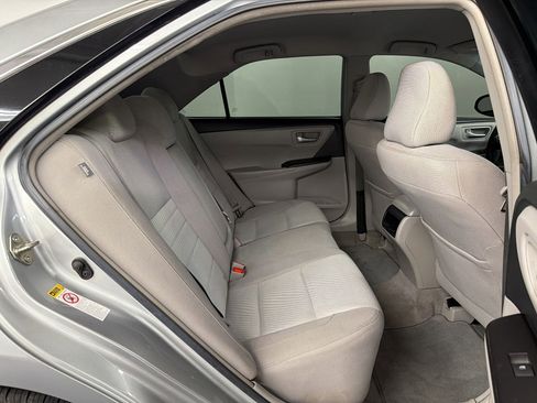 Used 2017 Toyota Camry LE w/ Protection Package (Q2) FWD image 28