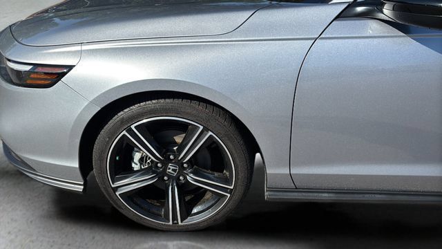 Used 2023 Honda Accord Sport image 37