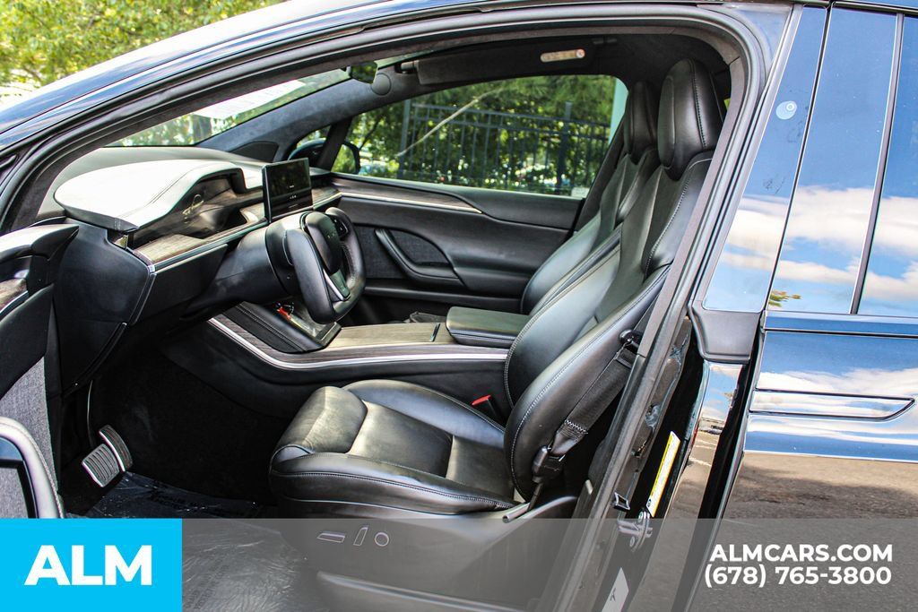 Used 2022 Tesla Model X AWD/4WD image 16