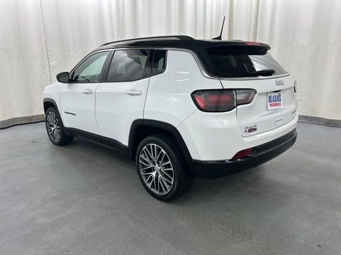 Used 2022 Jeep Compass Limited w/ Elite Group image 4
