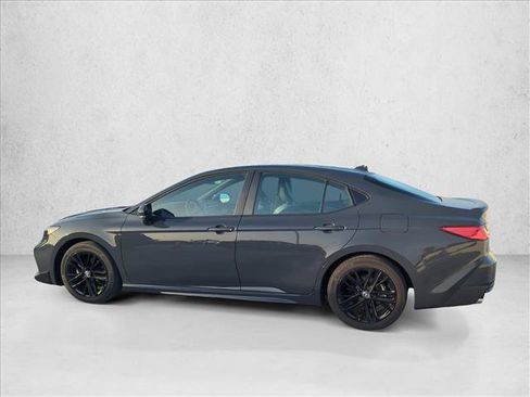 Certified 2025 Toyota Camry SE w/ Convenience Package FWD image 5