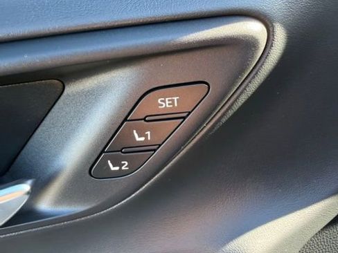 Used 2023 Toyota Crown XLE image 16