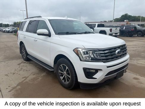 Used 2019 Ford Expedition XLT w/ Equipment Group 202A AWD/4WD image 6