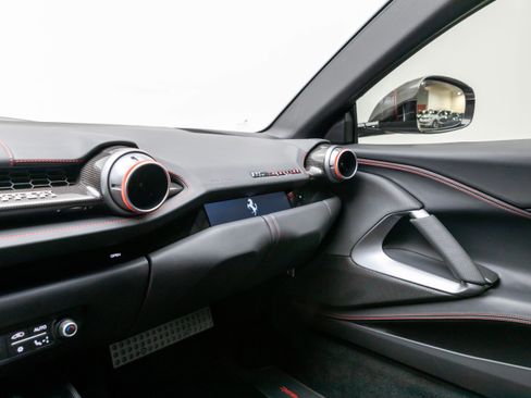 Certified 2019 Ferrari 812 Superfast image 33