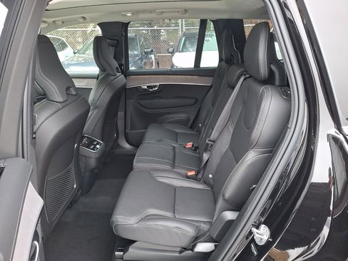 New 2026 Volvo XC90 B6 Ultra w/ Protection Package AWD/4WD image 6