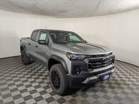 New 2026 Chevrolet Colorado ZR2 w/ Technology Package AWD/4WD image 5