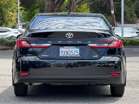Used 2026 Toyota Camry LE w/ Convenience Package FWD image 4