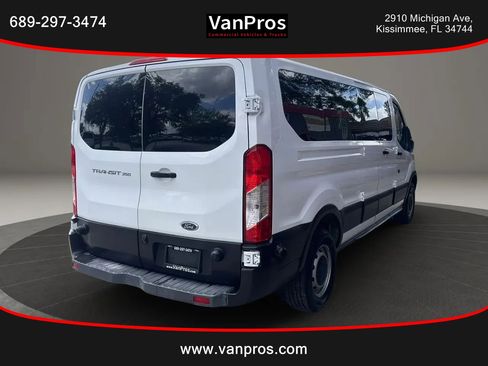 Used 2017 Ford Transit 350 XL image 5