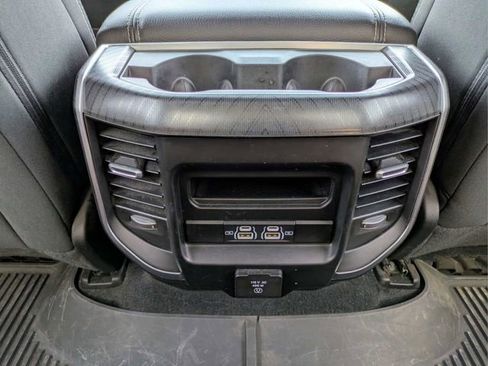 Used 2025 RAM 1500 Big Horn AWD/4WD image 11