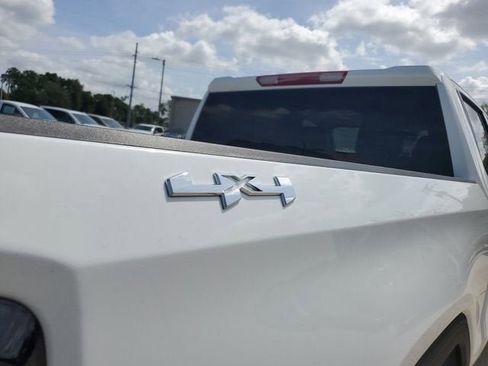 New 2026 GMC Sierra 1500 Elevation image 9