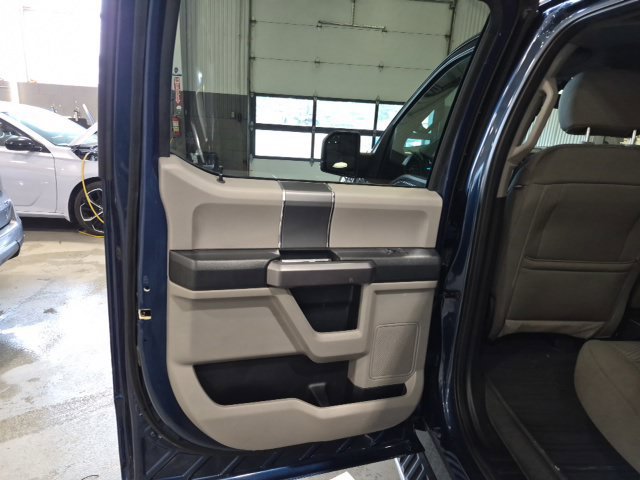 Used 2019 Ford F150 XLT w/ Equipment Group 302A Luxury AWD/4WD image 17